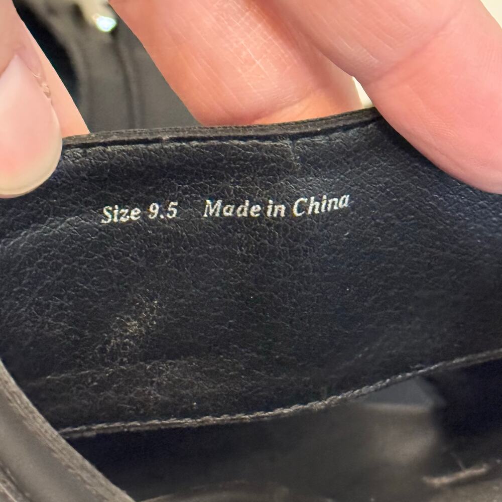 Dolce Vita Slip On Size 9.5 Black Streetwear Outdoor Everyday Casual Modern Edgy - Picture 8 of 8